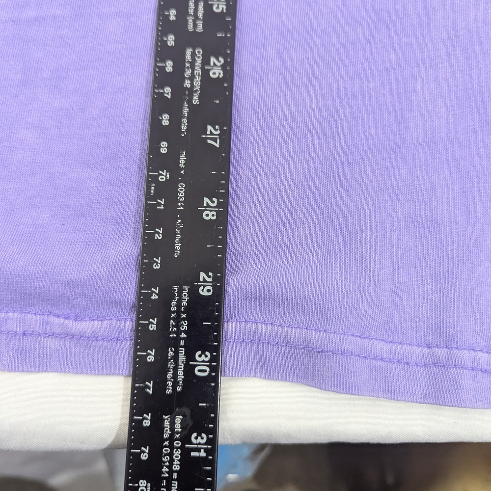 Buc-ee's Easter Beaver Nuggets Purple Tshirt XL. - Picture 4 of 6